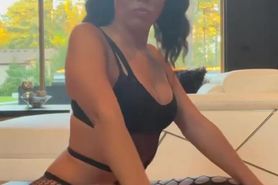 Sexyred_Mag1ccity1 Shows Awesome Ass