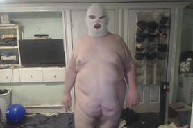 FatAssSmallDick does squats badly but still records him