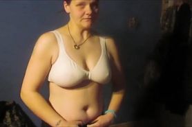 Big tit amateur changing