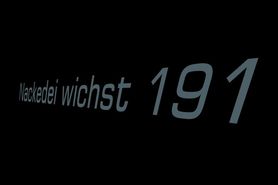 Nackedei wichst 191