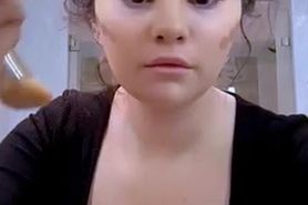 Selena Gomez Cleavage