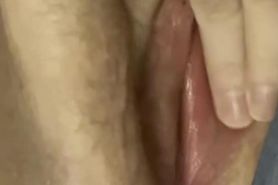 Amateur BBW mom spreading her hairy pussy