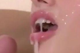 Facial cumshot