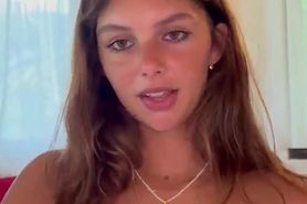 Took you GF to Vavation Ended up in Resort Bed