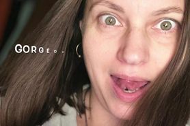 Gorgeous Big Butt Big Tits Horny Anal Mommy Mixed Hot V