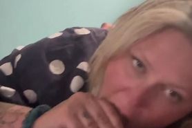 My aunt sucking me off