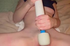 My pussy filled with a man fist for the first time