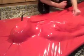Guy In Vacbed Made To Cum