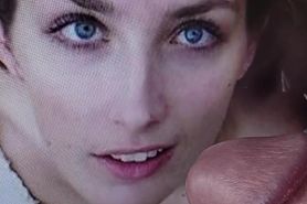 I am peeing on Tosahim222