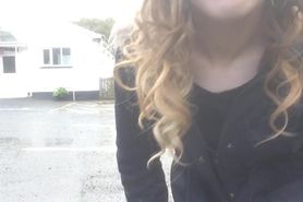 a cd flasher outside 1299