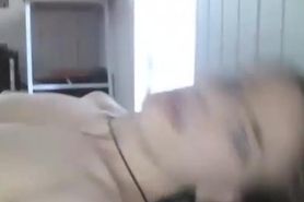 Teen shemale sucks her own cock