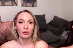 Two hot MILF sluts try various sex positions live at se