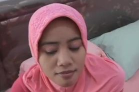 Hijab Fuck - Doggy Hijab Blowjob