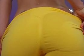 Actually Like Her Ass In Yellow Shorts