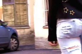 Lacey  cojida en jeans