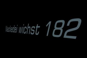 Nackedei wichst 182