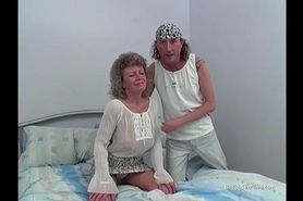 Derbyshire prostitute Sue shows us that she is a great 