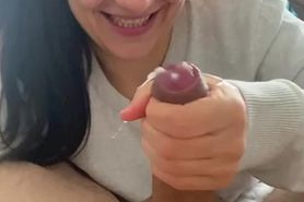 Handjob in slowmotion