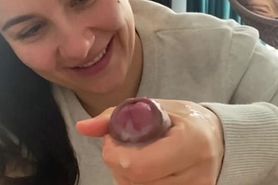 Handjob in slowmotion