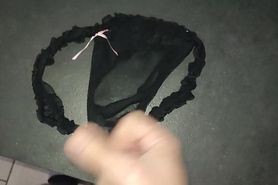 masturbation string amie