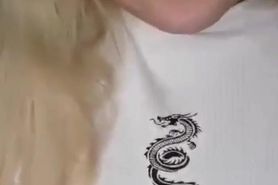 Mexicana Otaku Tetona masturbandose