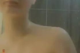 Amateur Shower Tits