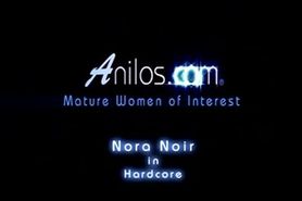 Nora Noir-hardcore