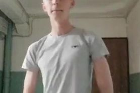 a big cock teen wank outside 753