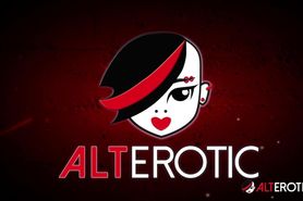 Eva Maxim fucks her sex disco cowboy