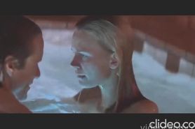 Natasha Henstridge wet hot naked in pool Species film c