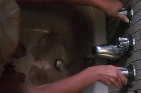 Goldie Hawn Sex Scene