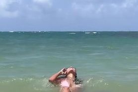 Sexyred_Mag1ccity1 Shows Awesome Body At Beach