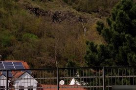 Pissing through my meaty flaps while the train goes by