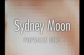 Sydney Moon - Lap Dance