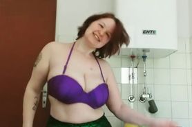 Chubby curvy nerd dancing