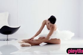 Beautiful and flexbile ballerina pussy play sexy time