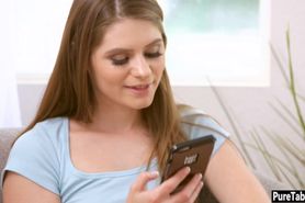 Slut teen felt a gardeners huge dick in a round ass