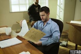 Kenzie Taylor begs for a corrupt nasty cop for freedom