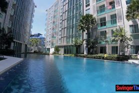 On vacation in Thailand as a two week millionaire