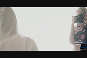 Gorgeous lesbians licking and fingering to orgasms