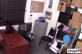 Hot teen with piercing sucks big dick in cops office