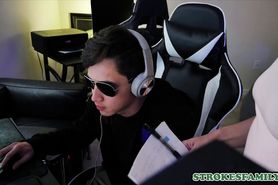 My cute stepsister will handle my gobbling gamer cock