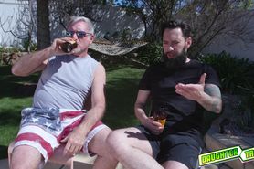 Babes Esperanza del Horno and Lily Lit like to kiss whi