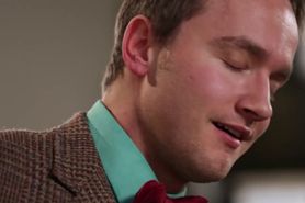 Blonde babe from Supergirl XXX parody banged in threeso