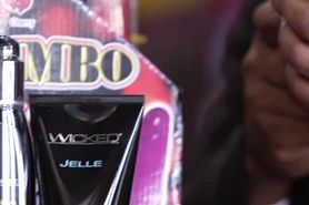 Captain Marvel XXX parody with cock sucking of a black 