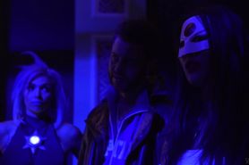 Babes from Suicide Squad sucking a cock of their prison