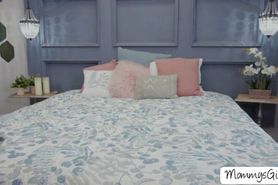 Stepmom London River licks her stepdaughter Alina Lopez