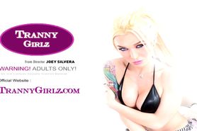 Hottiest shemales Aubrey Kate and Lena Kelly enjoys ana