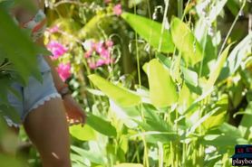 Curvy Australian MILF Lily Rae outdoor striptease actio