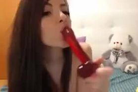 Sexy Teen Enjoying Her Dildo in Her Mouth and Pussy